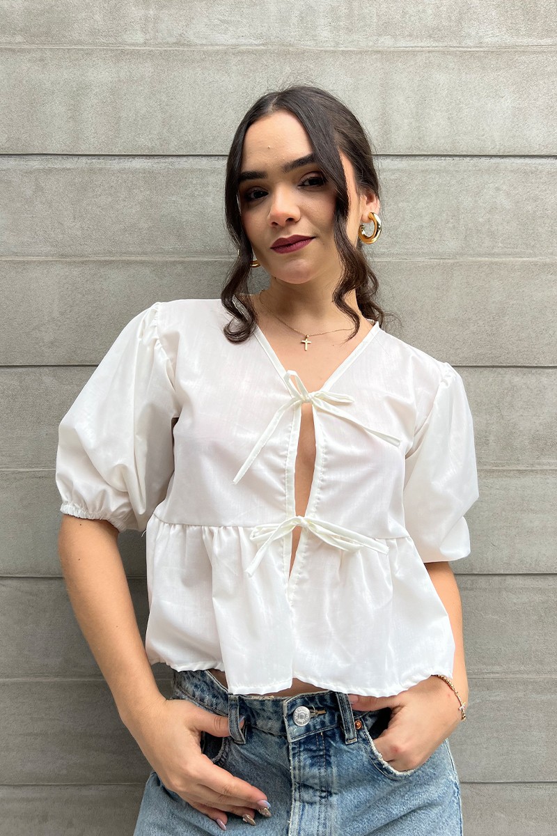 BLUSA POPELINA LAZO PERLA