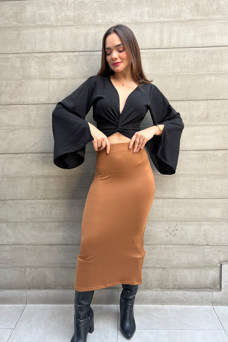 FALDA LARGA CAMEL OSCURO
